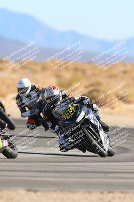 media/Jan-10-2025-CVMA Friday Practice (Fri) [[489e0da257]]/Group 4 and Trackday/Session 4 (Turn 16)/